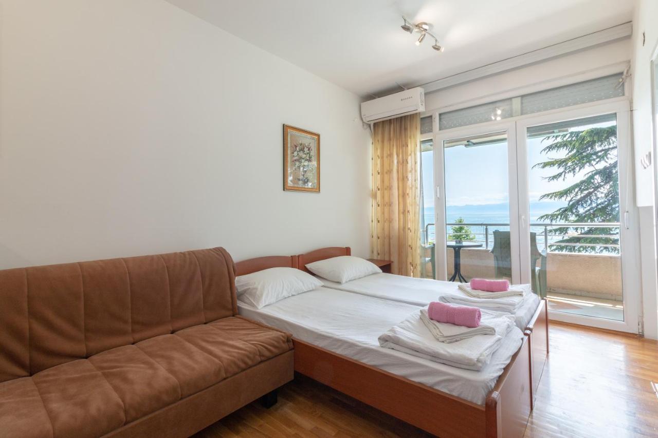 Urban Apartments Ohrid Ngoại thất bức ảnh